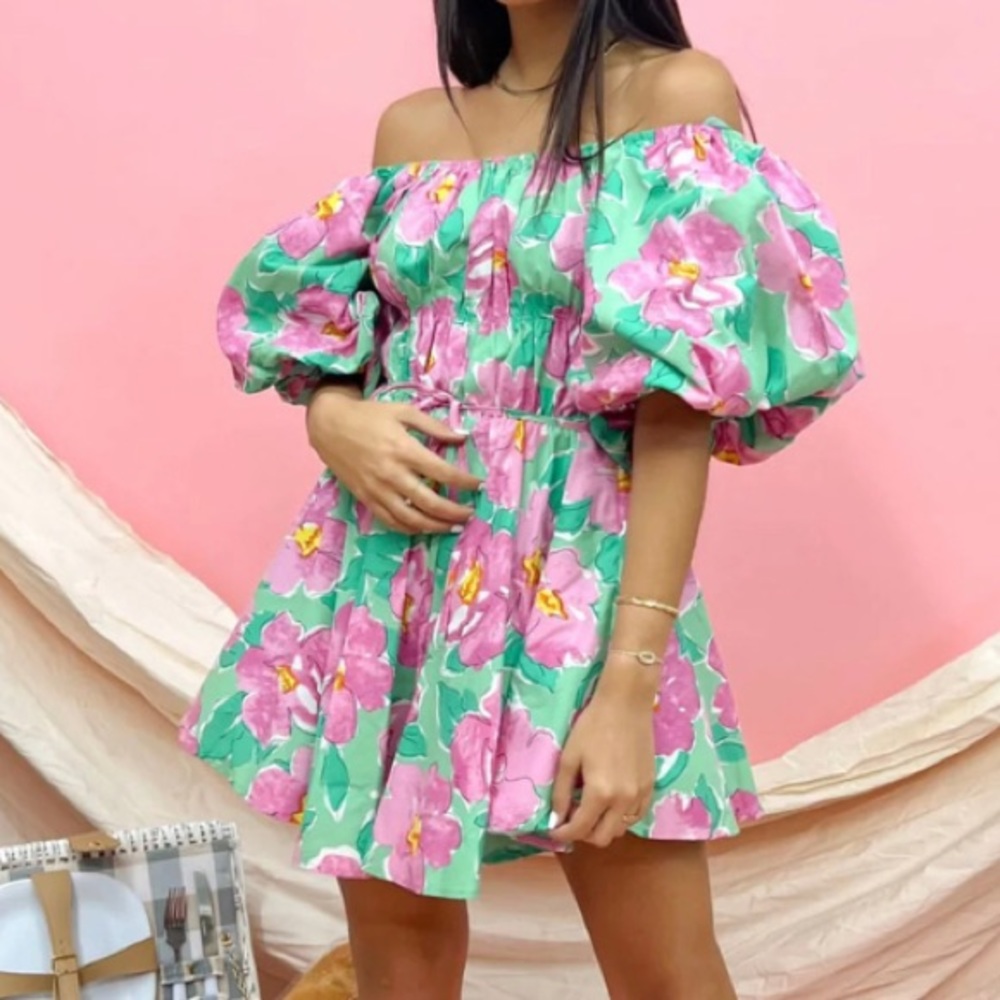 Off shoulder pouf sleeve floral dress